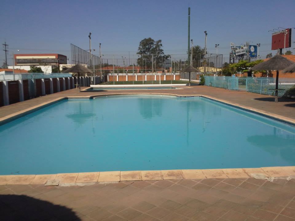 1391996_470446366407381_748395384_n